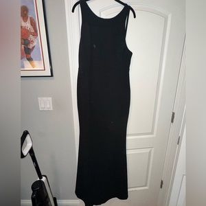 Black lulus gown